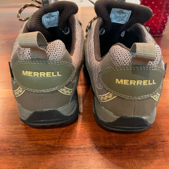 Merrell Hiking Shoes - Picture 4 of 4